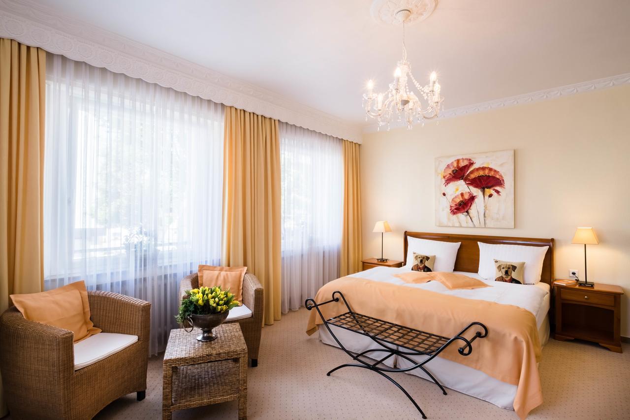 Hotel Zur Muehle Падерборн Экстерьер фото