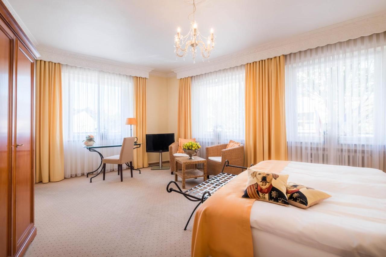 Hotel Zur Muehle Падерборн Экстерьер фото